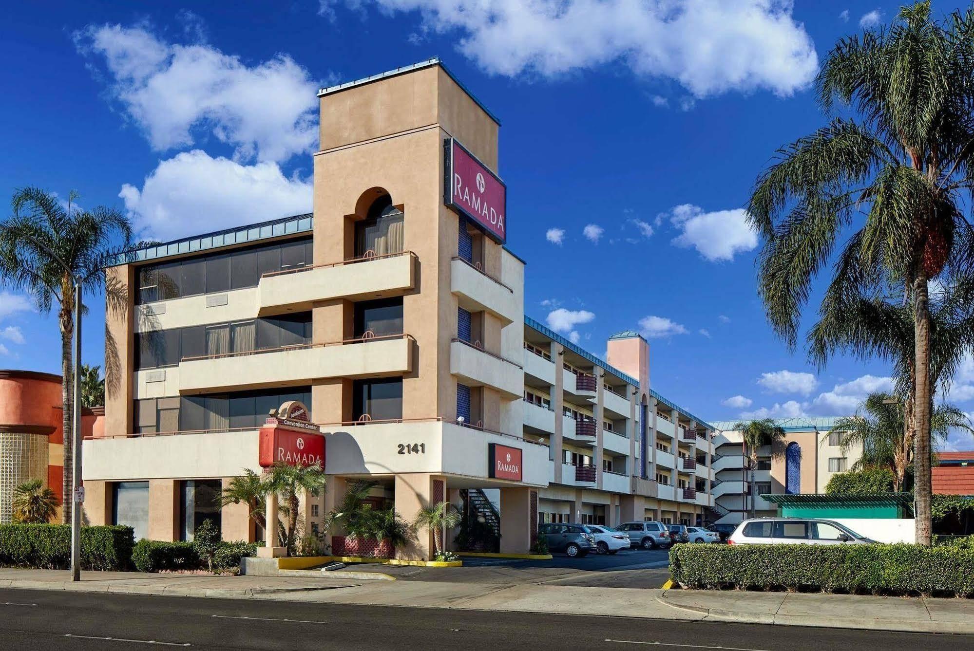 Capri Suites Anaheim Exteriör bild