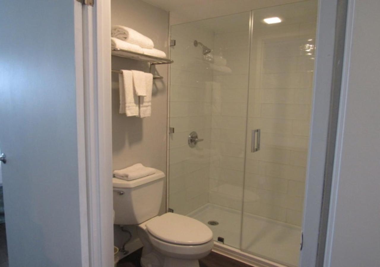 Capri Suites Anaheim Exteriör bild