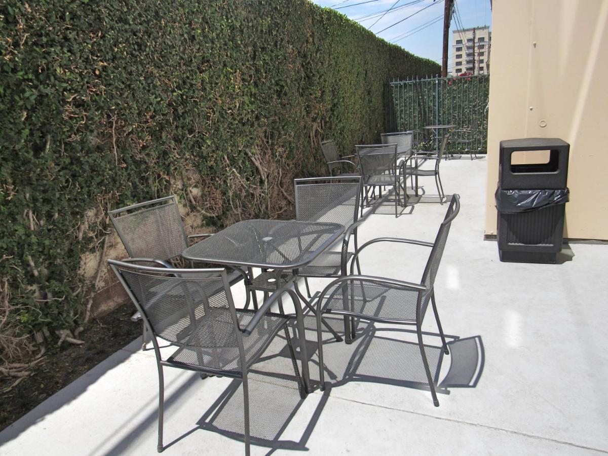 Capri Suites Anaheim Exteriör bild