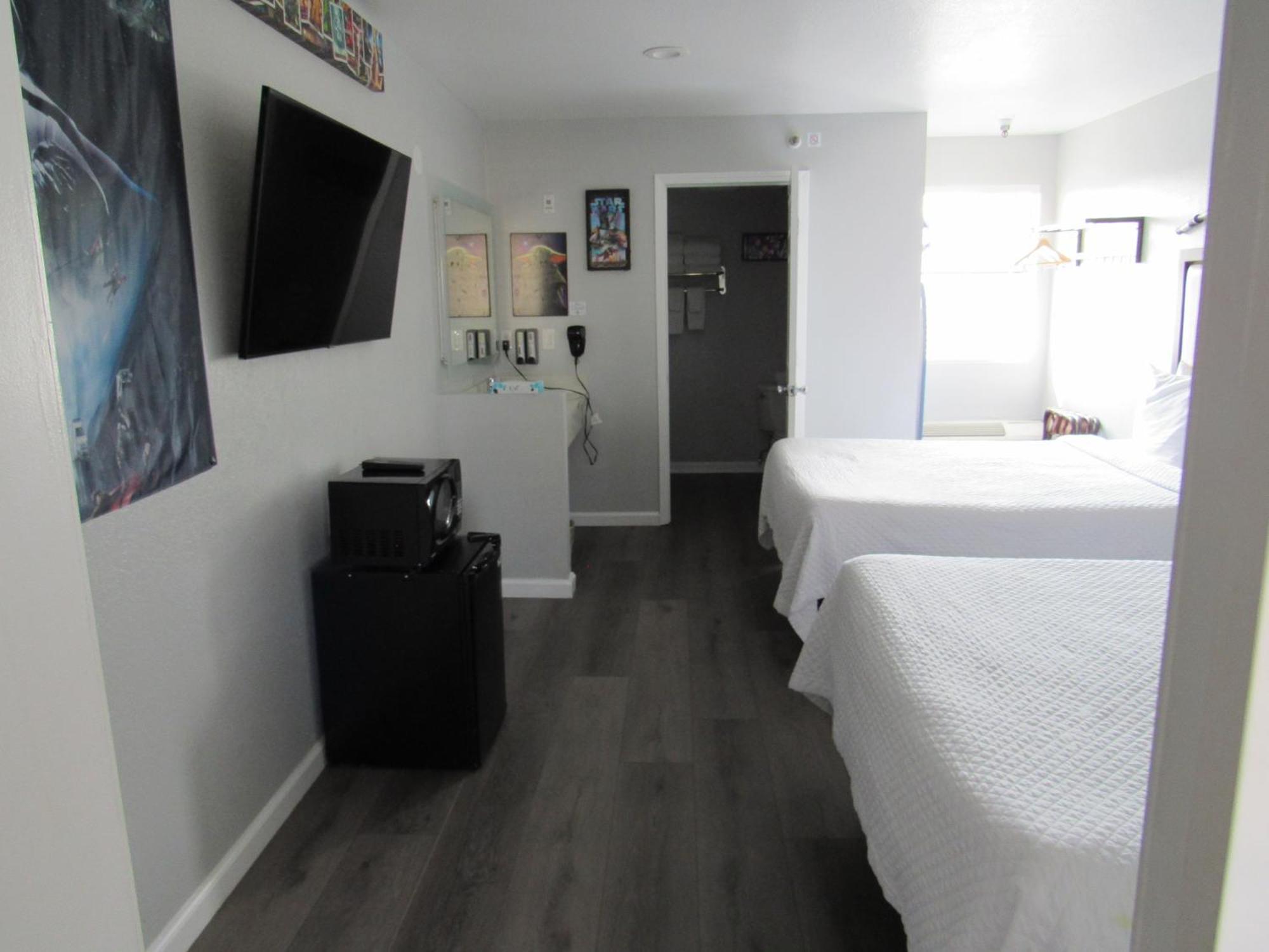 Capri Suites Anaheim Exteriör bild