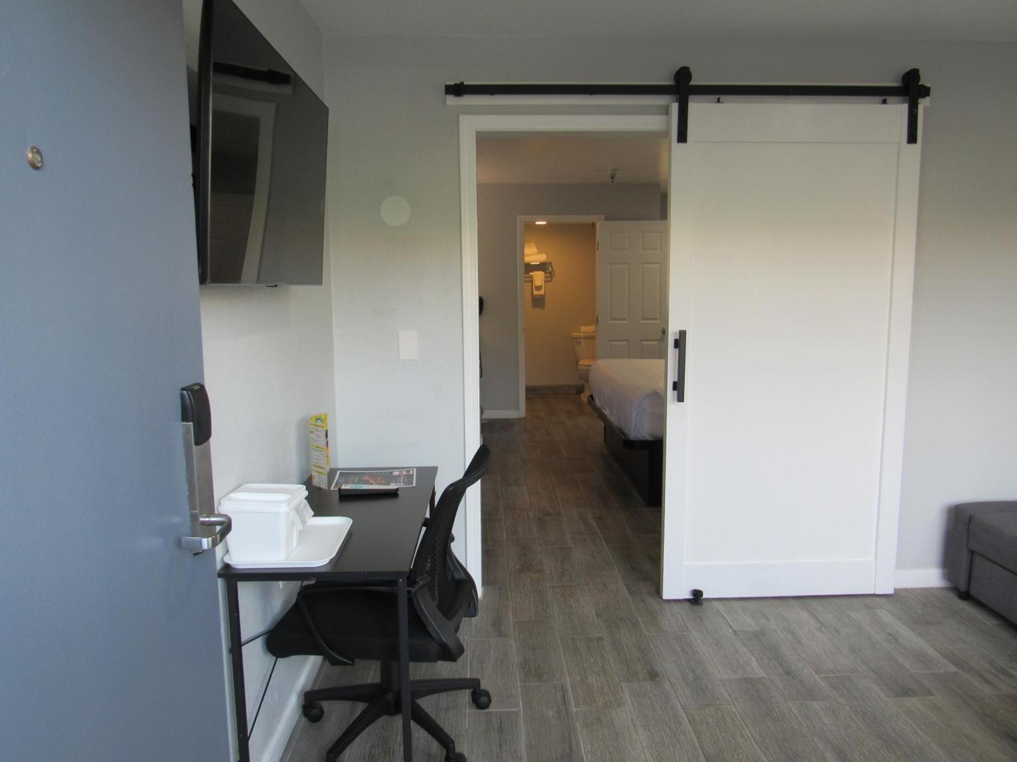 Capri Suites Anaheim Exteriör bild